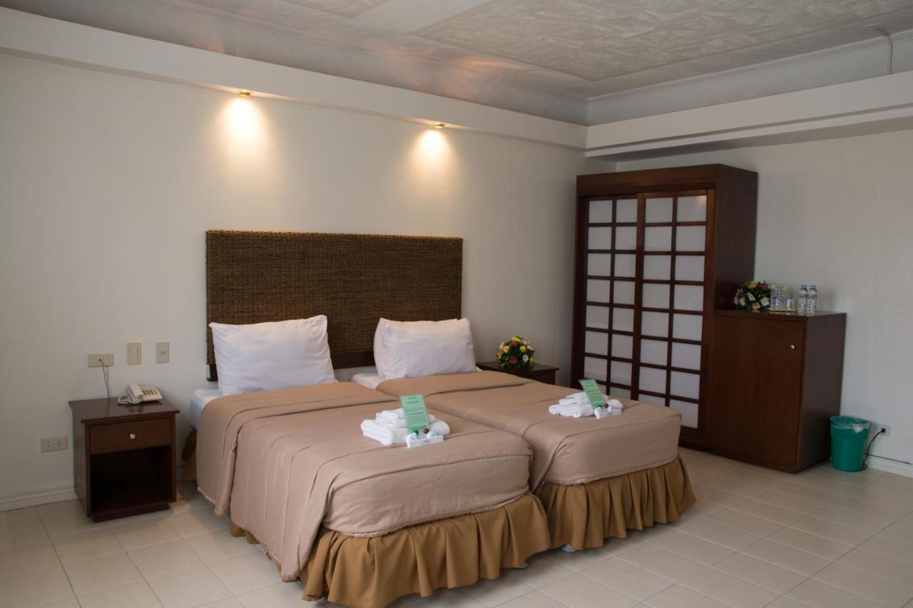Wild Orchid Beach Resort Olongapo Zewnętrze zdjęcie