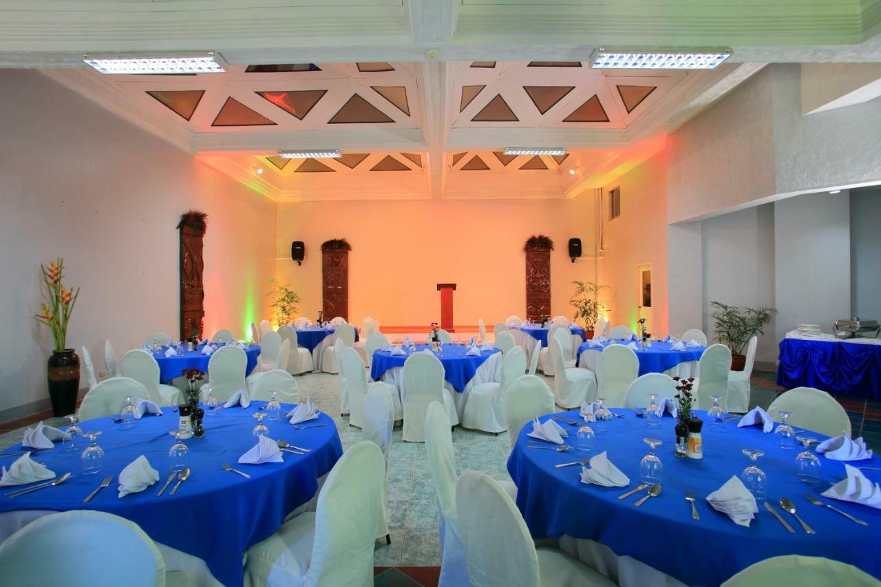 Wild Orchid Beach Resort Olongapo Zewnętrze zdjęcie
